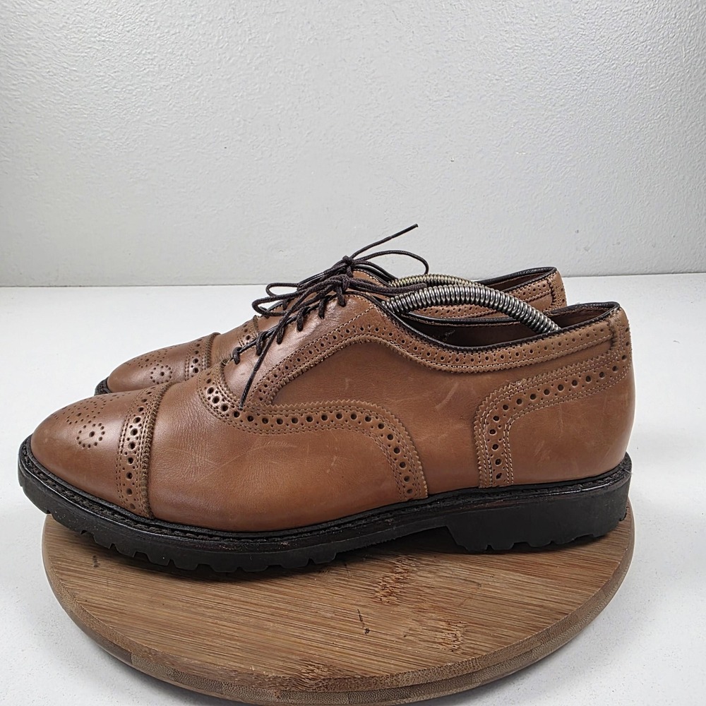 Allen Edmonds Tupelo Shoes Mens Size 11.5 EEE Brown Brogue Cap Toe Dress USA